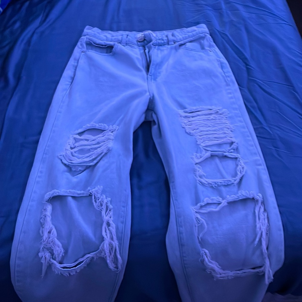 Baggy Ripped light blue jeans